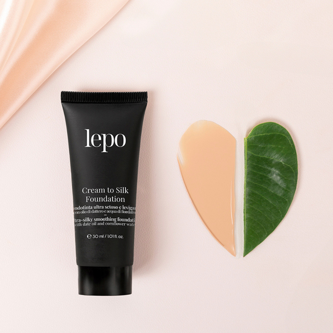 CREAM TO SILK FOUNDATION Fondotinta ultra setoso e levigante con olio di dattero e acqua di fiordaliso
