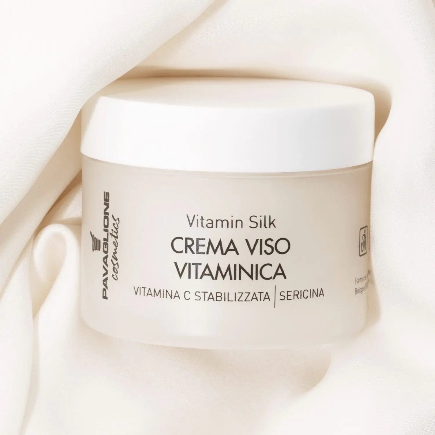 Crema viso vitaminica Crema viso illuminante a base di Vitamina C
