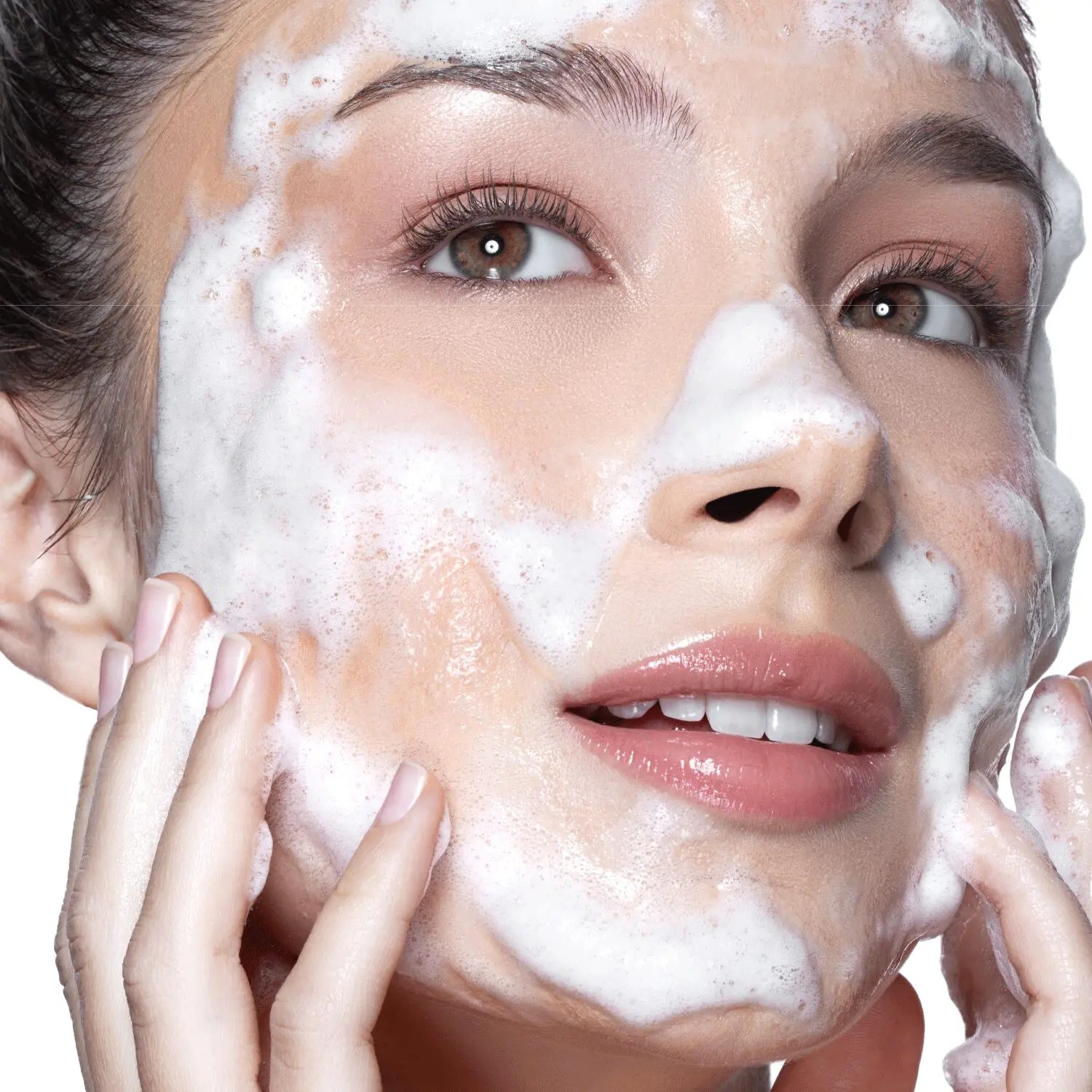 Hydracalm Gentle Foam Detergente schiumogeno per pelli sensibili